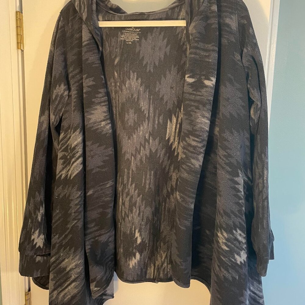 Fuzzy gray cuddle dud cardigan